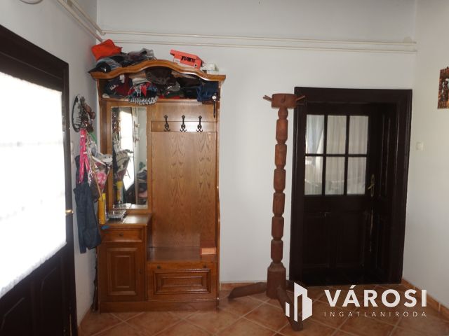 Igényes tanyakomplexum akár falusi turizmusra!