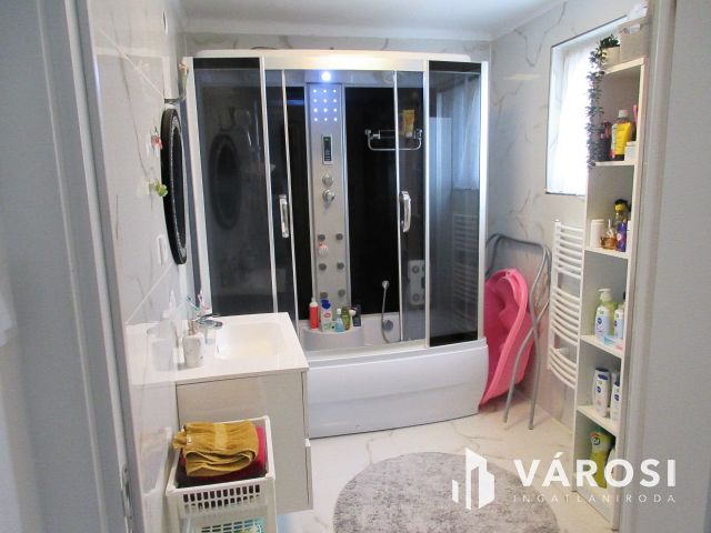 Makói belvárosi igényesen felújított polgári ház!!!