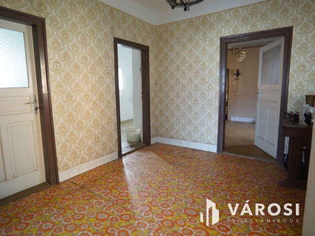 Becsehelyen családi ház sok lehetőséggel