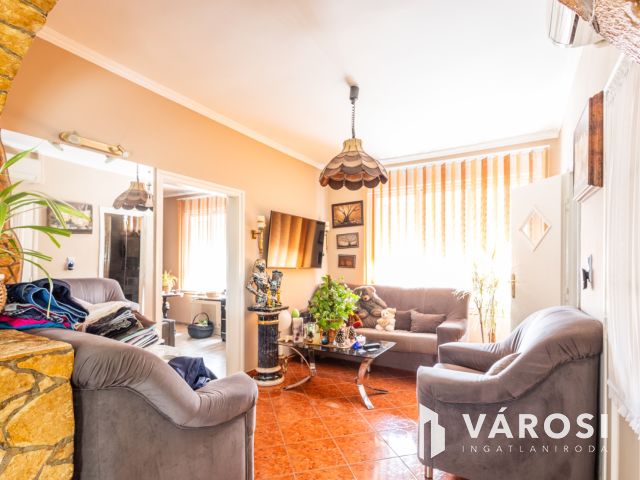 Felújított ház csendes utcában Sarkadon