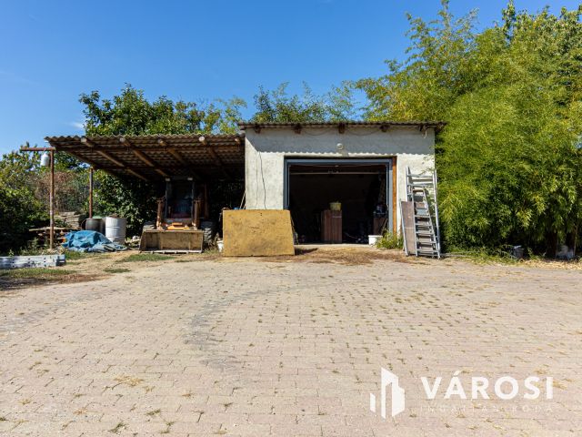 108 m2-es családi ház 1 hektáros területtel Becsehelyen!