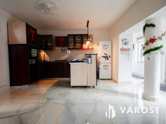 Kilátással a Börzsönyre Letkésen!