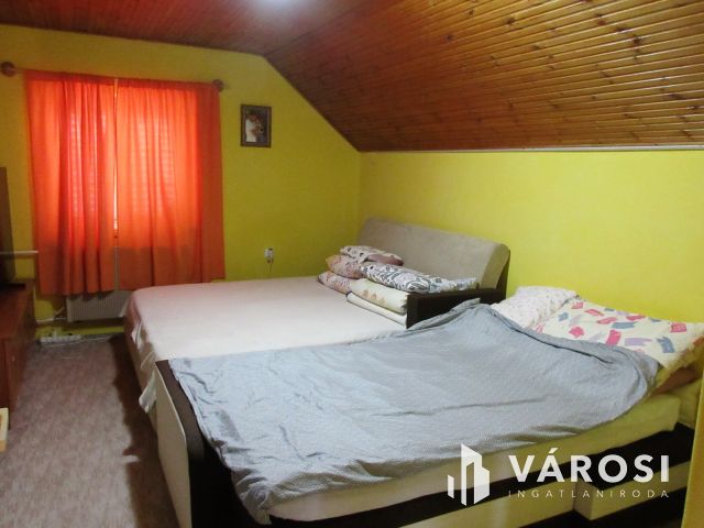 Gyünyörű családi ház Szentesen