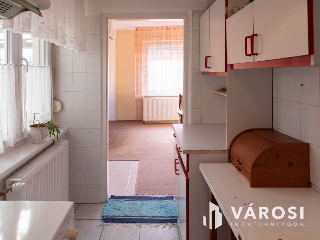 Két lakrész, nagy telek, végtelen lehetőségek