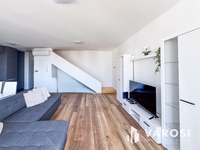 Gyönyörű belvárosi lakás a szökőkútnál