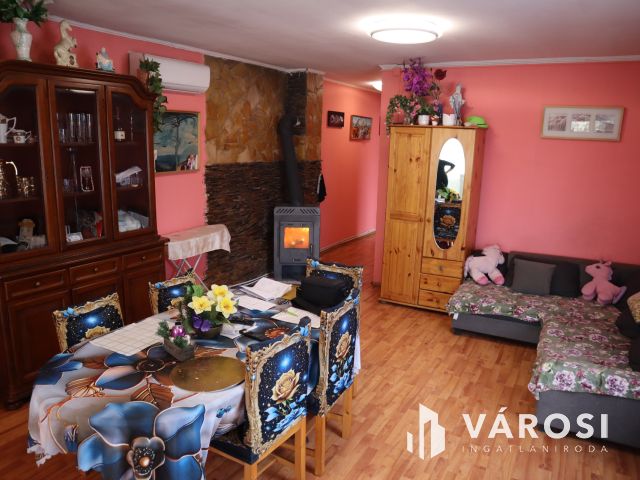 2 lakásos családi ház Siófok csendes részén eladó