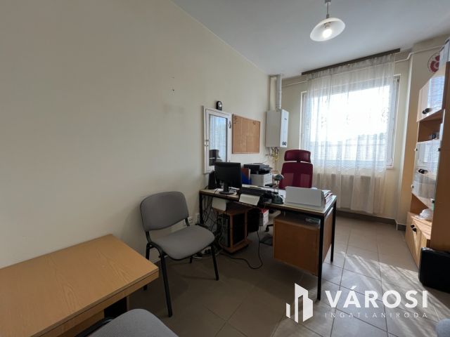 Debreceni Szuper Jó Kis Telephely Eladó!