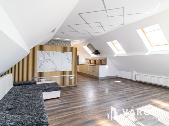 3 szobás dupla erkélyes 2020-ban épült lakás autóbeállóval