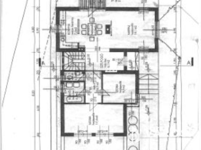 ÁLOMOTTHON NAPOS KERTTEL-KÉTÁLLÁSOS GARÁZZSAL SZENTENDRÉN