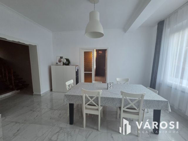 Egy kifogástalan ingatlan a Károlyin